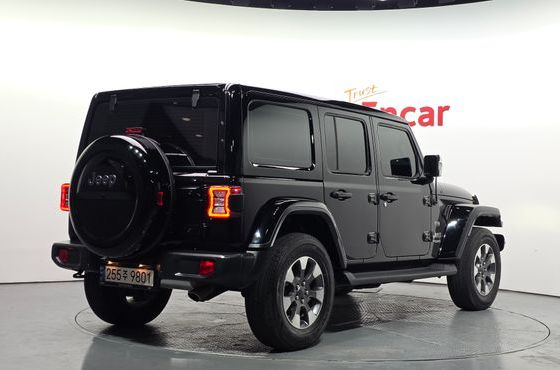 Jeep Wrangler 2.0 Overland Power Top 4Door — пробег 30 415 км — фото 2 из 5