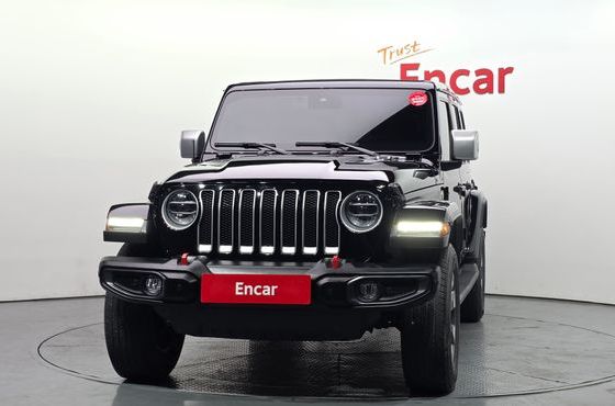 Jeep Wrangler 2.0 Overland Power Top 4Door — пробег 30 415 км — фото 3 из 5