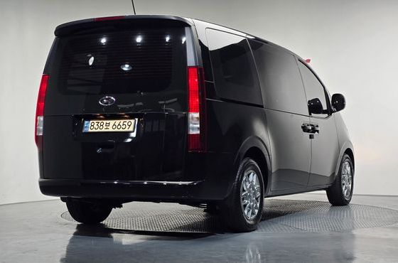 Hyundai Staria Cargo 5-Seater Modern — пробег 42 237 км — фото 2 из 5