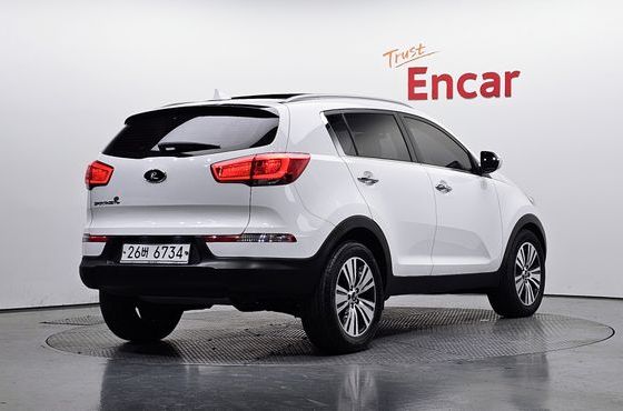 Kia Sportage Diesel 2WD Prestige — пробег 136 594 км — фото 2 из 5