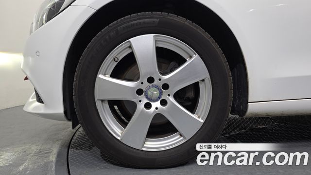 Mercedes-Benz C-Class из Кореи Encar