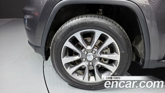 Jeep Cherokee из Кореи Encar