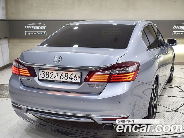 Honda Accord из Кореи Encar