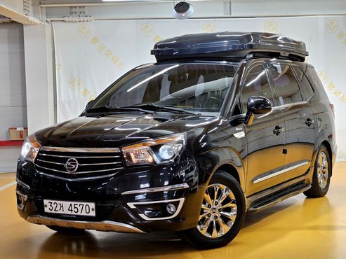 Ssangyong KORANDO 4WD Outdoor Edition 9-seater — пробег 130 790 км — фото 1 из 5