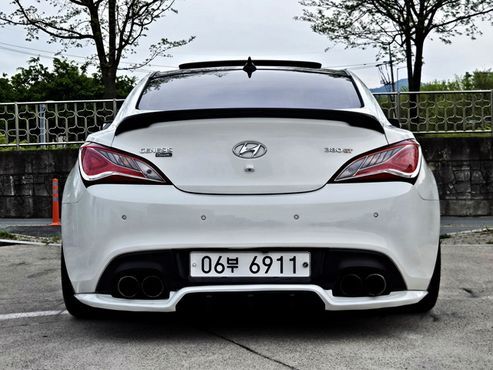 Hyundai Genesis 380 GT-R — пробег 173 712 км — фото 4 из 5