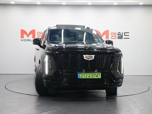 Cadillac Escalade 6.2 ESV ESV Sports Platinum — пробег 1 580 км — фото 2 из 5