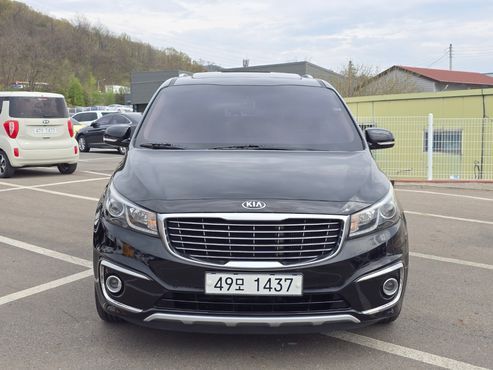 Kia Carnival 9-seater Luxury — пробег 117 659 км — фото 1 из 5