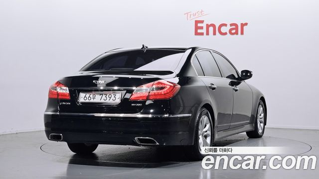 Hyundai Genesis из Кореи Encar