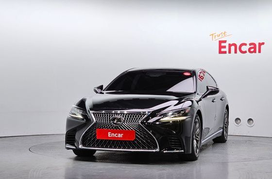 Lexus LS 3.5 Luxury AWD — пробег 147 268 км — фото 3 из 5