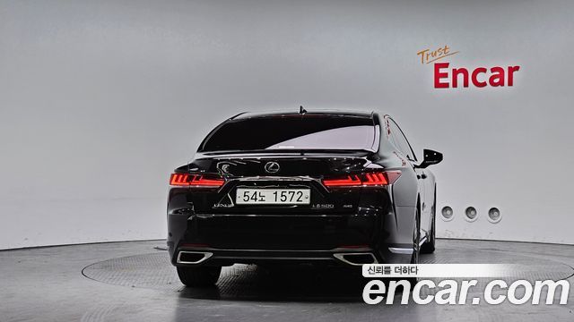 Lexus LS из Кореи Encar