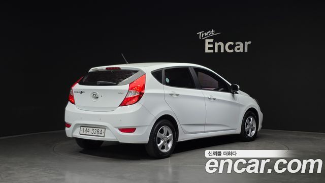 Hyundai Accent из Кореи Encar