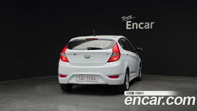 Hyundai Accent из Кореи Encar