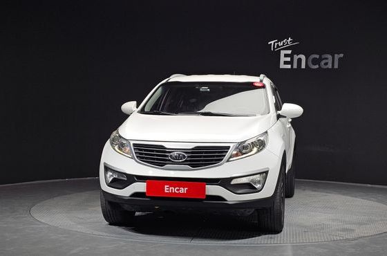 Kia Sportage Diesel 2WD TLX Deluxe — пробег 156 069 км — фото 3 из 5