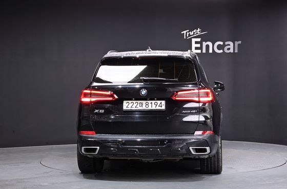 BMW X5 xDrive 40i xLine — пробег 91 759 км — фото 4 из 5