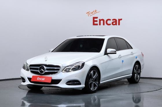 Mercedes-Benz E-Class E220 Bluetec Avantgarde — пробег 157 491 км — фото 1 из 5