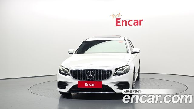 Mercedes-Benz E-Class из Кореи Encar