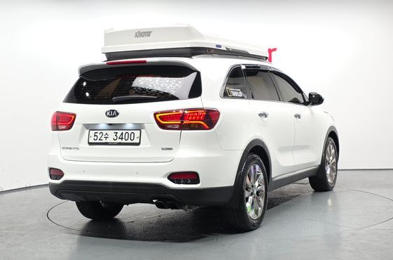 Kia Sorento Diesel 2.0 2WD Prestige — пробег 99 496 км — фото 2 из 5