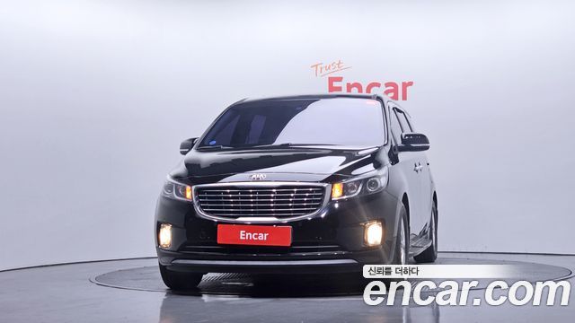 Kia Carnival из Кореи Encar