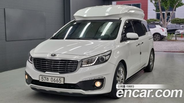Kia Carnival Gasoline 9-seater Hi-Limousine Noblesse — пробег 157 500 км — фото 1 из 5