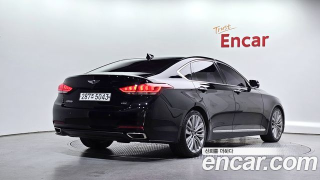 Hyundai Genesis из Кореи Encar