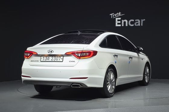 Hyundai Sonata 2.0 Smart — пробег 94 403 км — фото 2 из 5