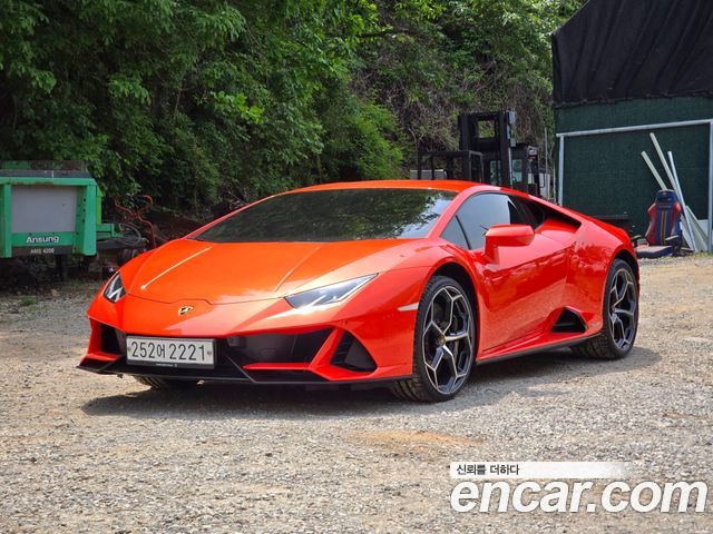 Lamborghini Huracan LP640-4 EVO — пробег 4 000 км — фото 1 из 5