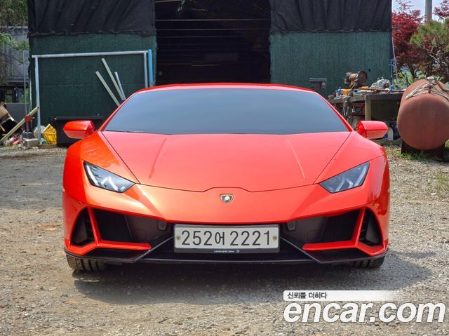 Lamborghini Huracan LP640-4 EVO — пробег 4 000 км — фото 4 из 5
