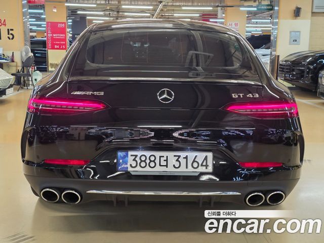 Mercedes-Benz AMG GT 4Door 43 4MATIC+ — пробег 30 000 км — фото 4 из 5