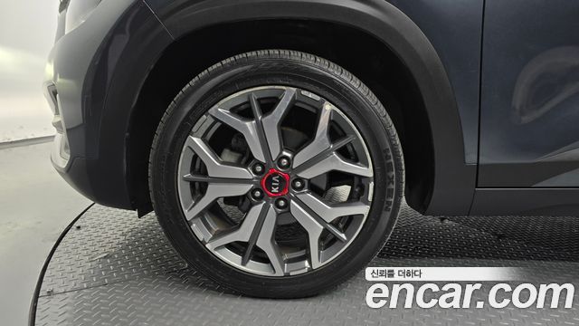 Kia Seltos из Кореи Encar