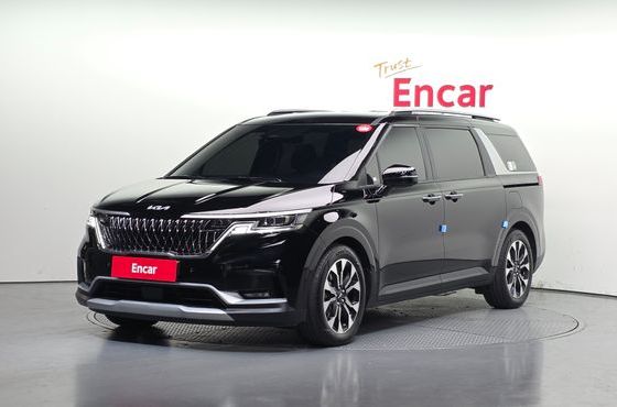 Kia Carnival 9-Seater Prestige — пробег 43 838 км — фото 1 из 5