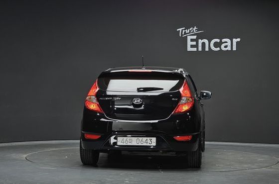 Hyundai Accent WIT 1.6 GDI Premium — пробег 98 683 км — фото 4 из 5