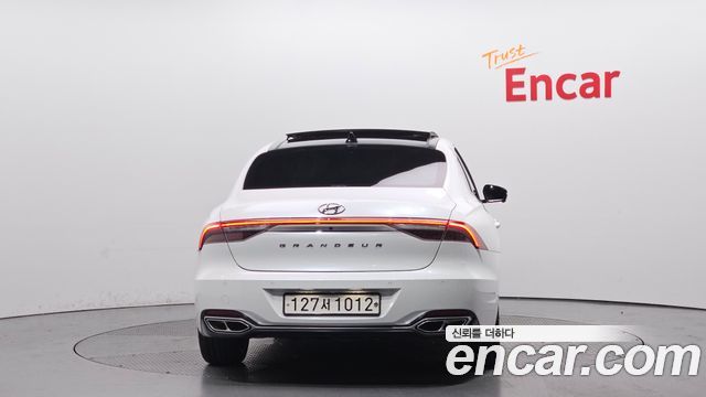 Hyundai Grandeur из Кореи Encar