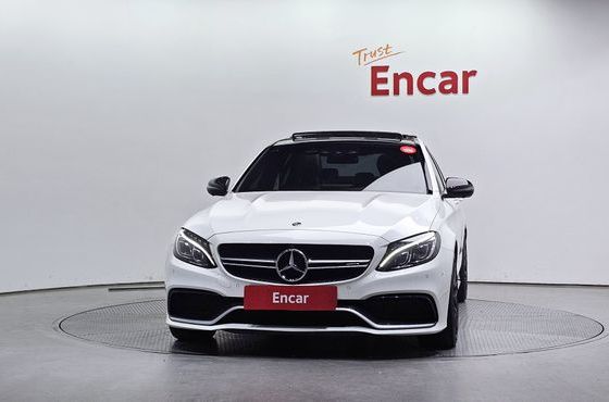 Mercedes-Benz C-Class C63 S AMG — пробег 15 300 км — фото 3 из 5