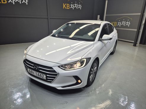 Hyundai AVANTE 1.6 GDI Smart Special — пробег 128 182 км — фото 1 из 5
