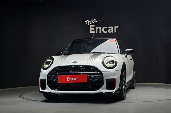 Mini Cooper Convertible JCW — пробег 4 876 км — фото 3 из 5