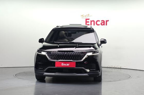 Kia Carnival 9-Seater Signature — пробег 72 937 км — фото 3 из 5
