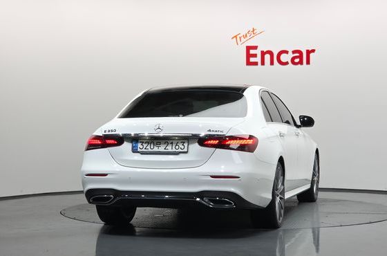 Mercedes-Benz E-Class E350 4MATIC AMG Line Edition — пробег 73 101 км — фото 4 из 5