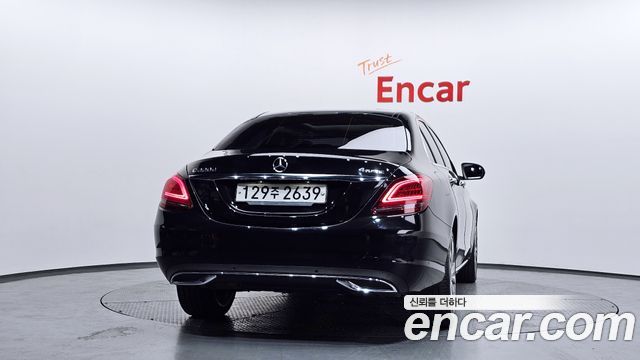 Mercedes-Benz C-Class из Кореи Encar