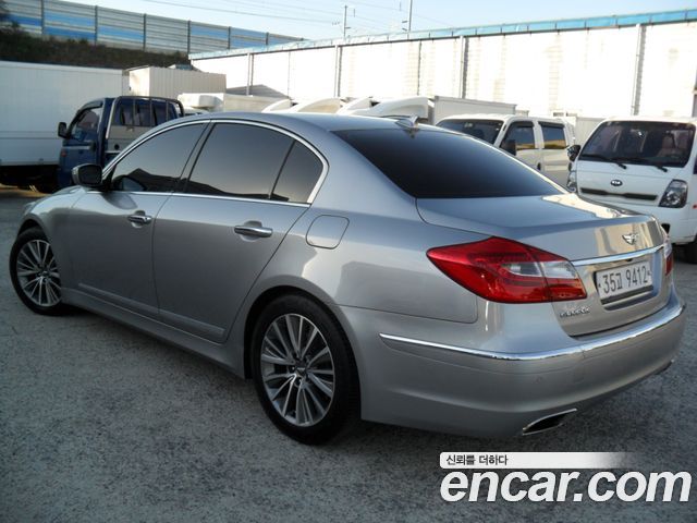 Hyundai Genesis из Кореи Encar