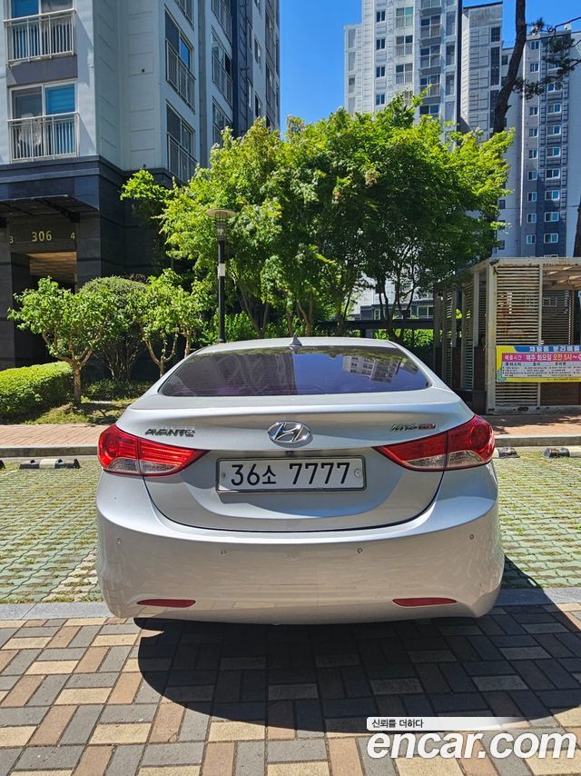 Hyundai AVANTE из Кореи Encar