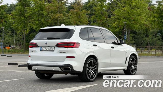 BMW X5 M50i — пробег 51 242 км — фото 2 из 5