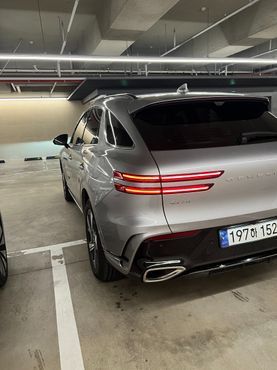 Genesis GV70 2.5T Gasoline AWD — пробег 9 999 км — фото 4 из 5