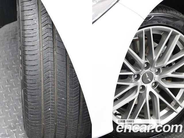 Genesis G70 из Кореи Encar