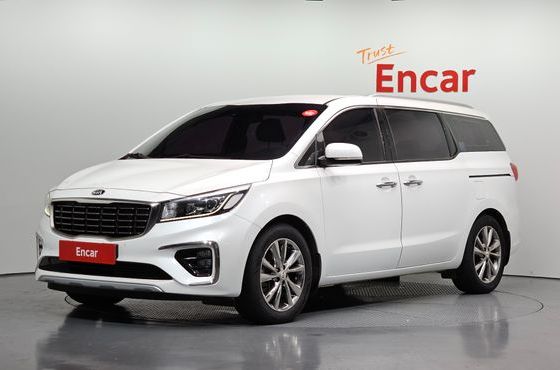 Kia Carnival 9-Seater Prstige — пробег 201 650 км — фото 1 из 5