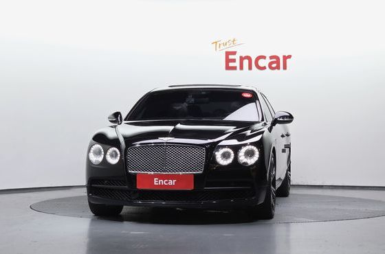 Bentley Flying Spur 4.0 — пробег 84 259 км — фото 3 из 5