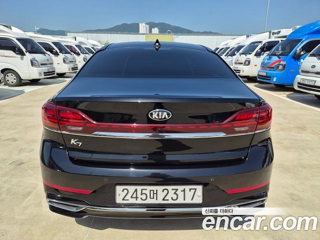 Kia K7 из Кореи Encar