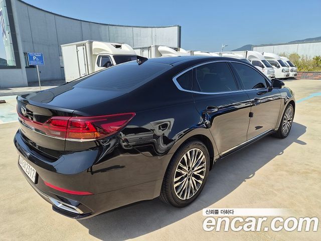 Kia K7 из Кореи Encar