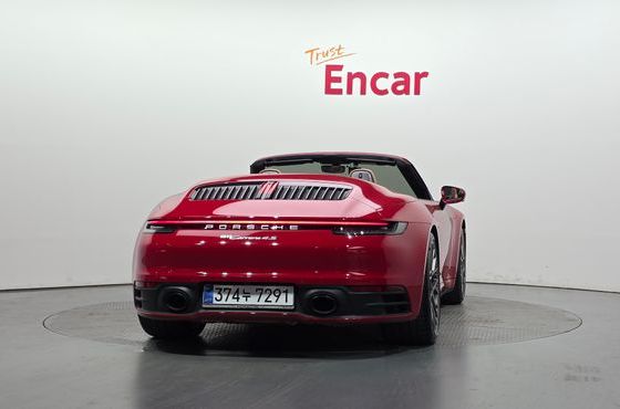 Porsche 911 Carrera 4S Cabriolet — пробег 5 828 км — фото 4 из 5