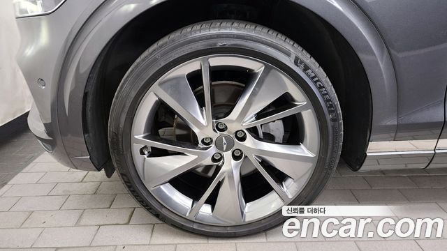 Genesis GV70 из Кореи Encar