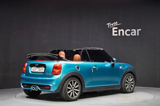 Mini Cooper Convertible Standard 3rd — пробег 126 293 км — фото 2 из 5